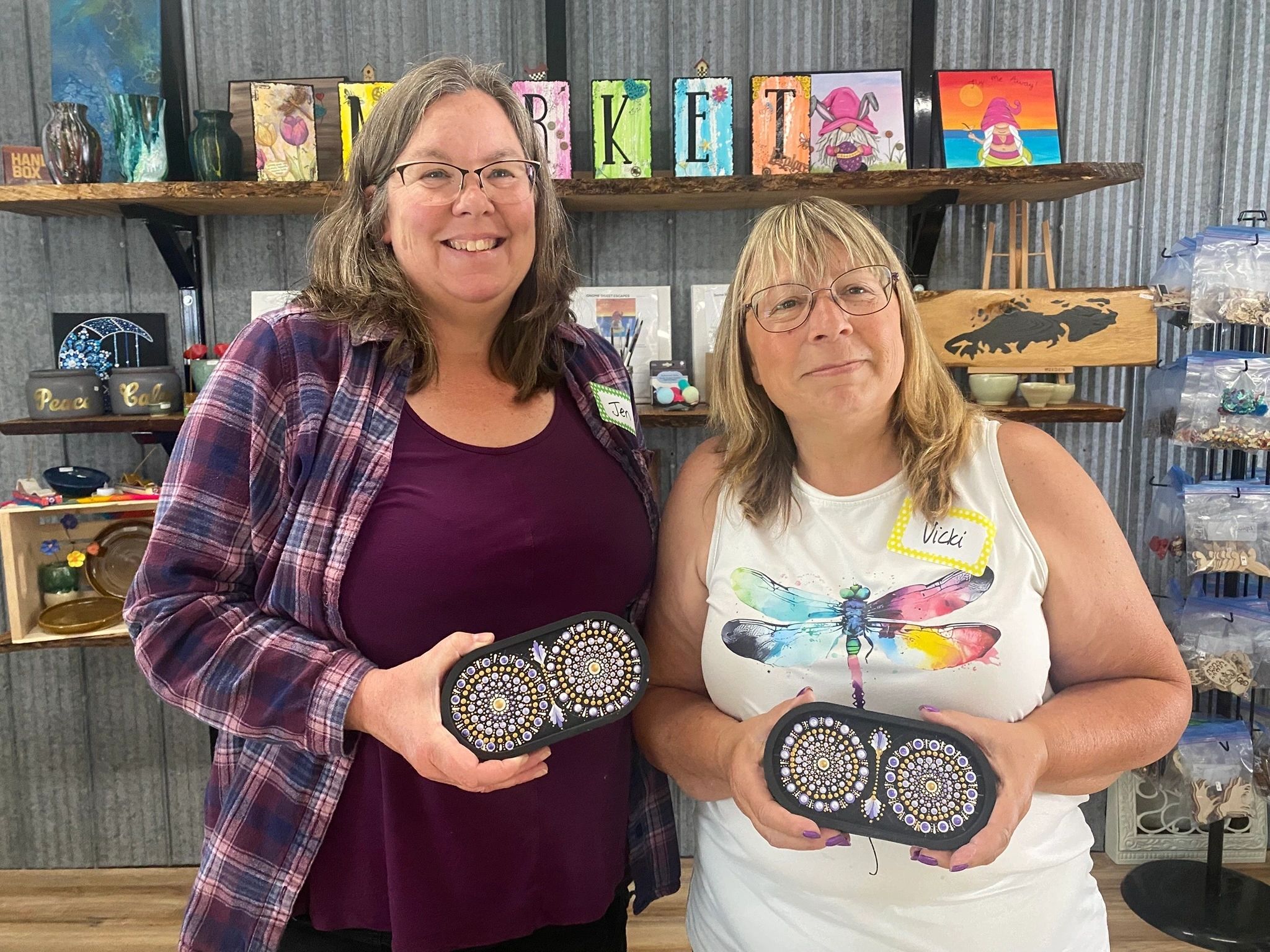 Dot painting class students